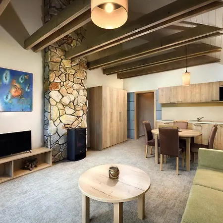 A štúdiá Lúčky, Ski-in Ski-out ,chopok Jasná, *